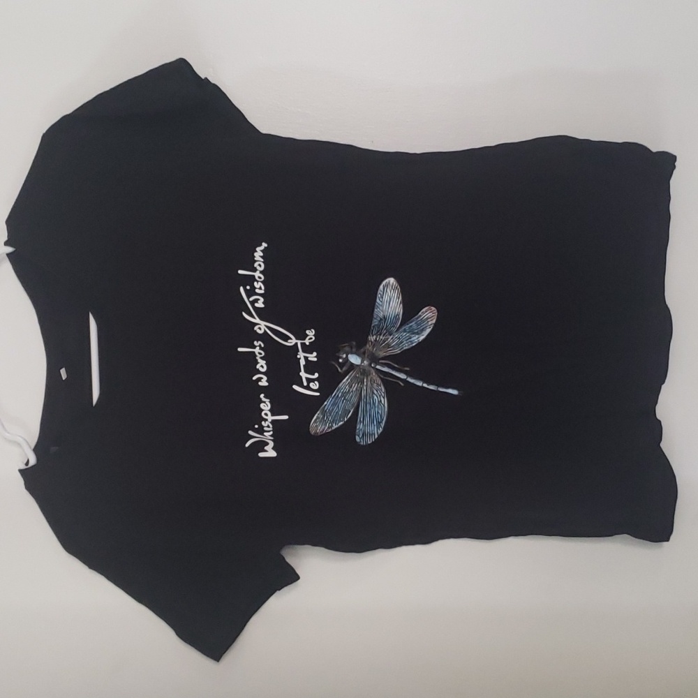 Womans dragonfly tee